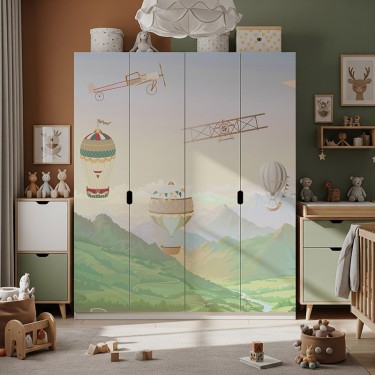 Naklejka na meble Balony i samoloty nad górami