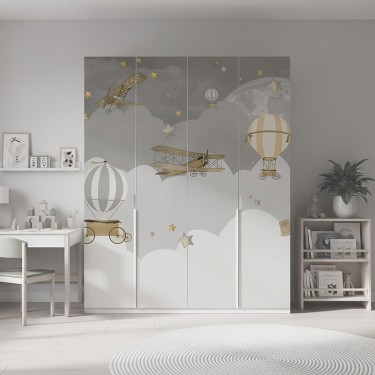 Naklejka na meble Samoloty i balony wśród chmur